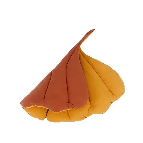 Leaf Shaped Pet Bed